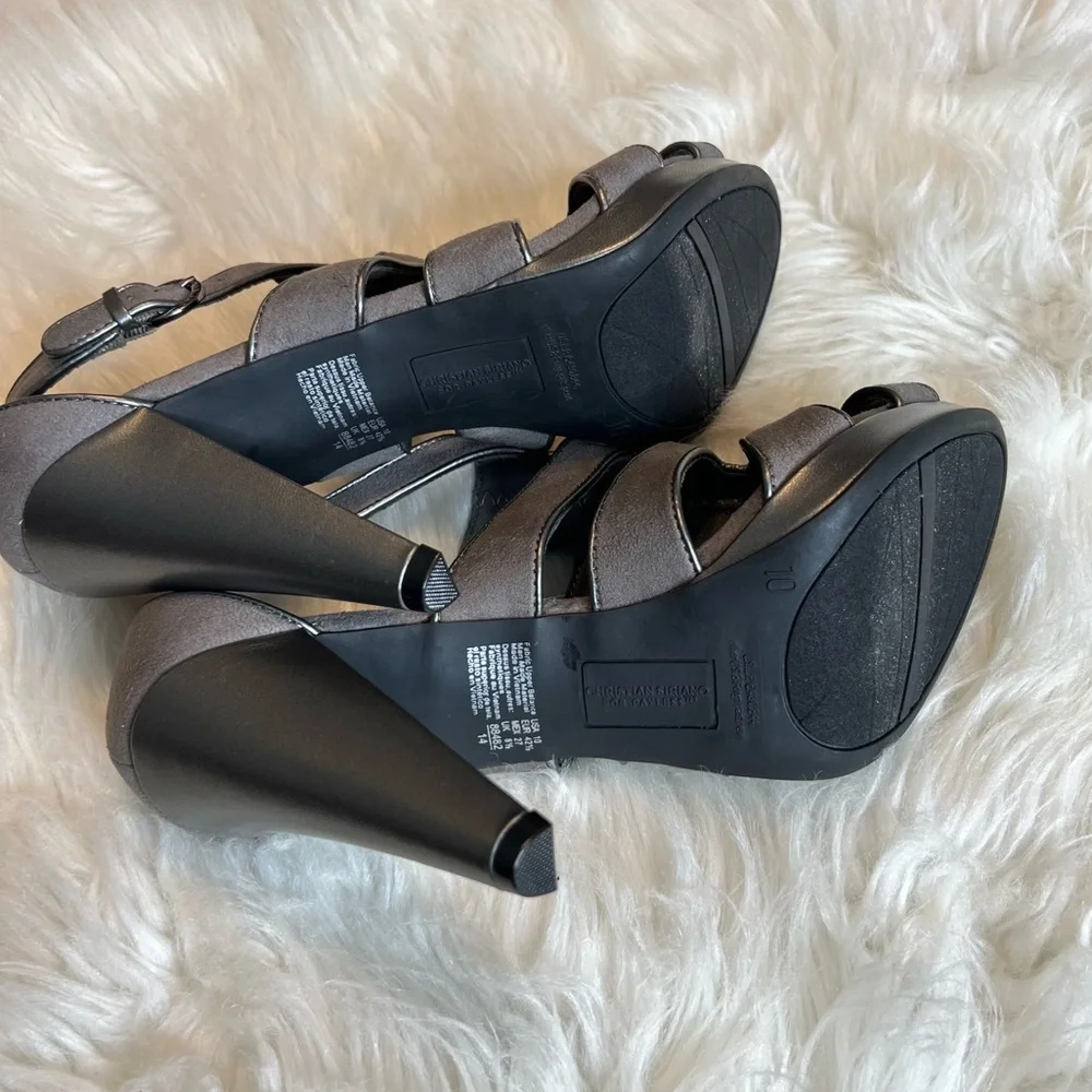 Christian Siriano for Payless High Heel Shoes 10 Open Toe Buckle faux suede gray